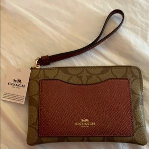 NWT Coach Wristlet